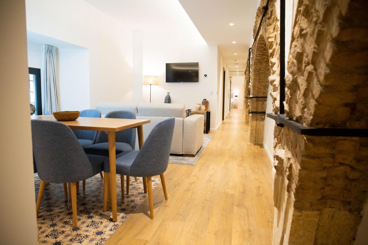 Nqn Aparts & Suites Sevilla מראה חיצוני תמונה