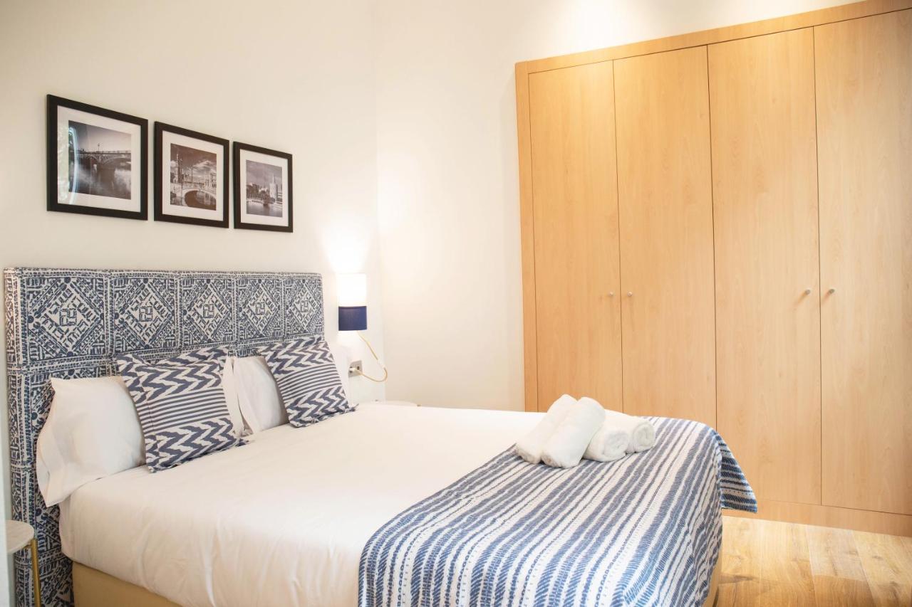 Nqn Aparts & Suites Sevilla מראה חיצוני תמונה
