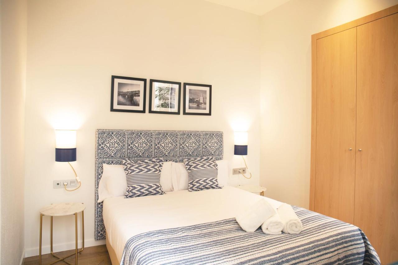 Nqn Aparts & Suites Sevilla מראה חיצוני תמונה