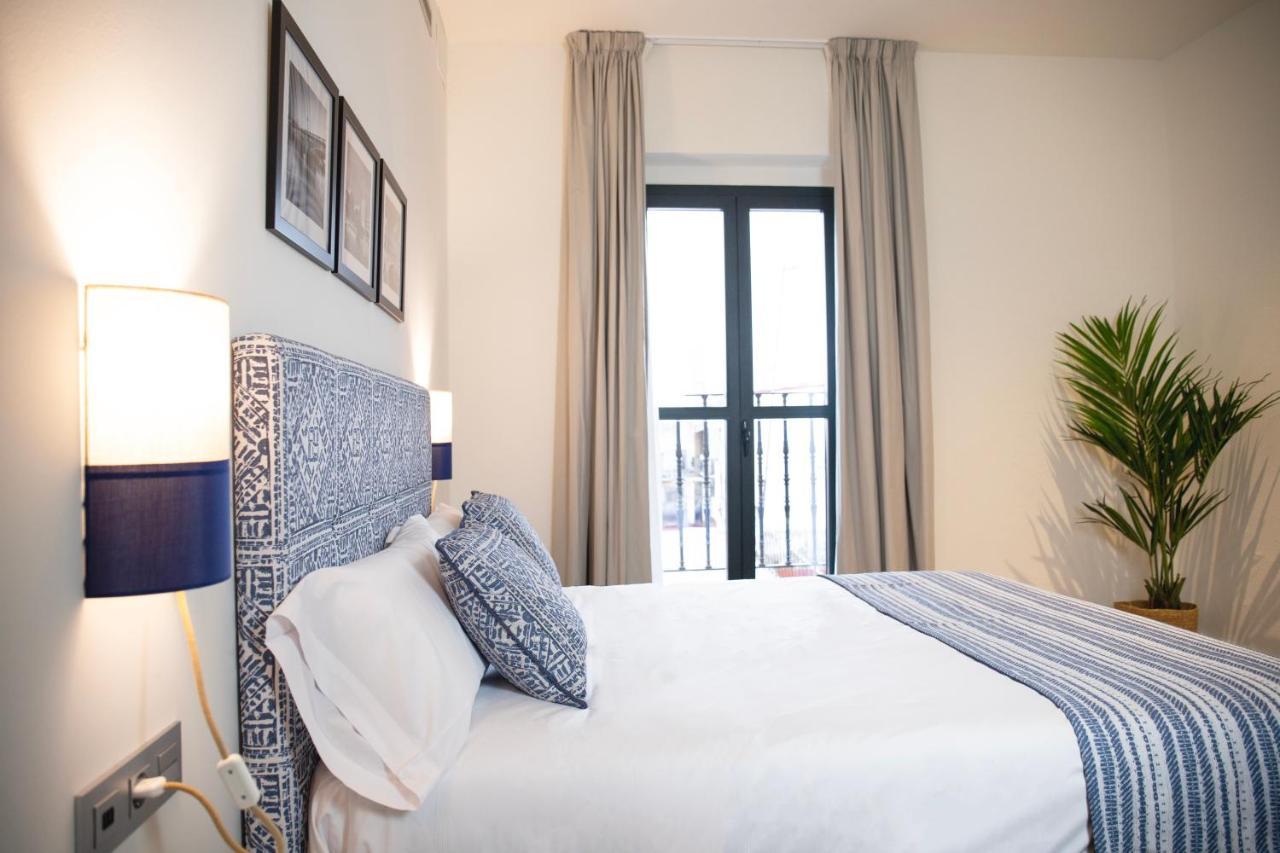 Nqn Aparts & Suites Sevilla מראה חיצוני תמונה