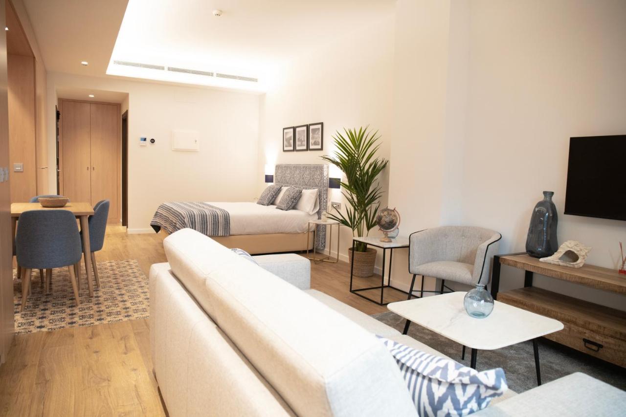 Nqn Aparts & Suites Sevilla מראה חיצוני תמונה