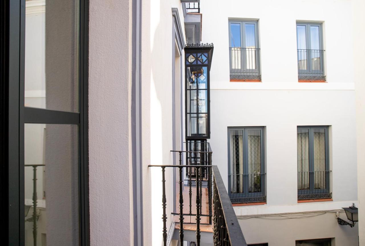 Nqn Aparts & Suites Sevilla מראה חיצוני תמונה