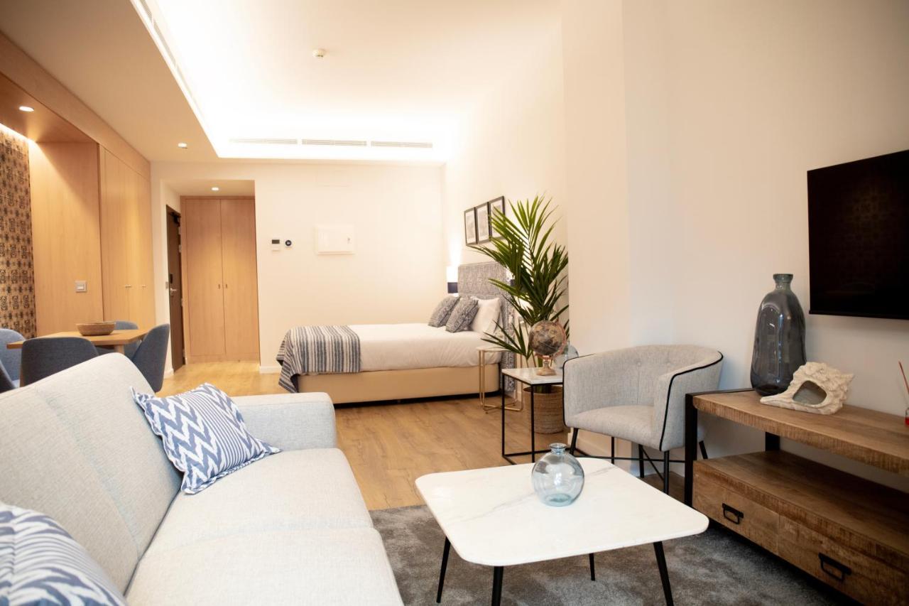 Nqn Aparts & Suites Sevilla מראה חיצוני תמונה