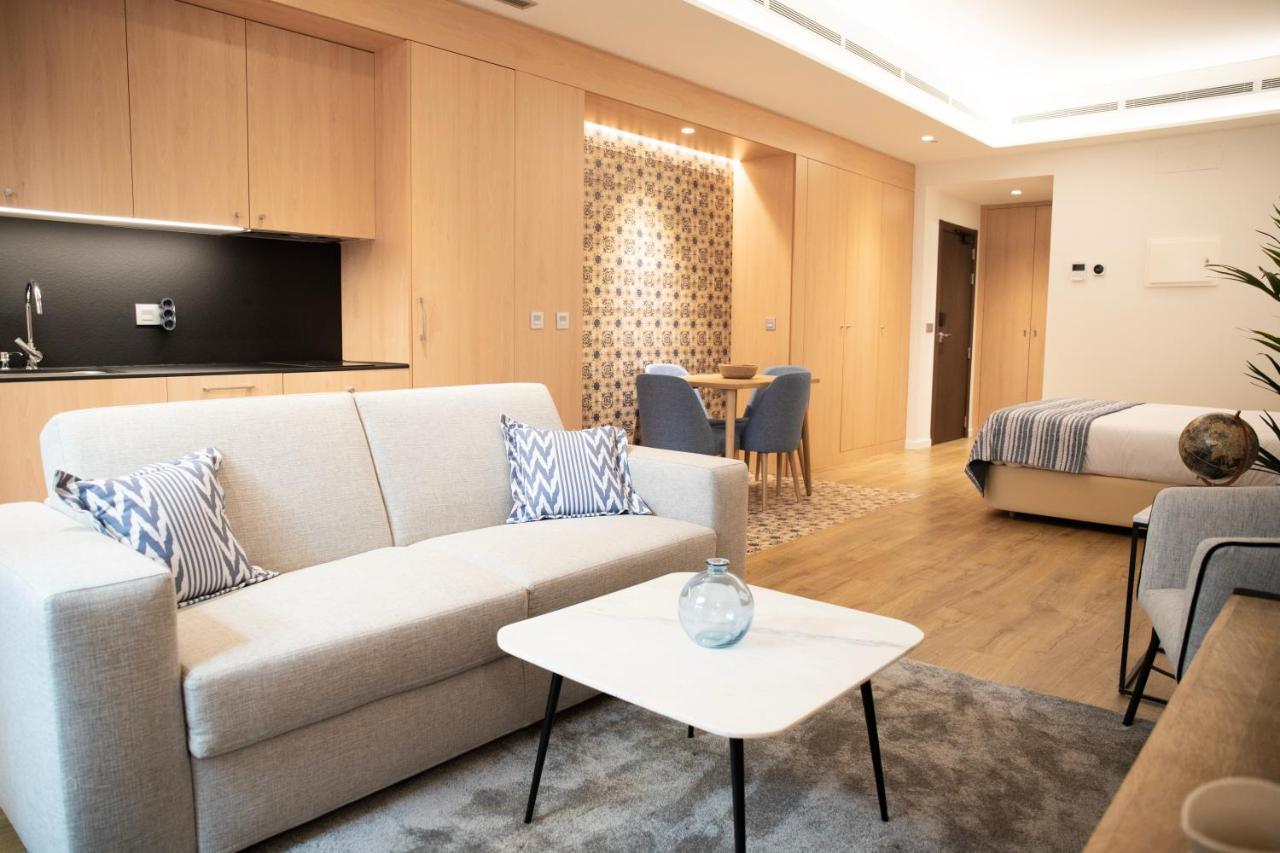 Nqn Aparts & Suites Sevilla מראה חיצוני תמונה